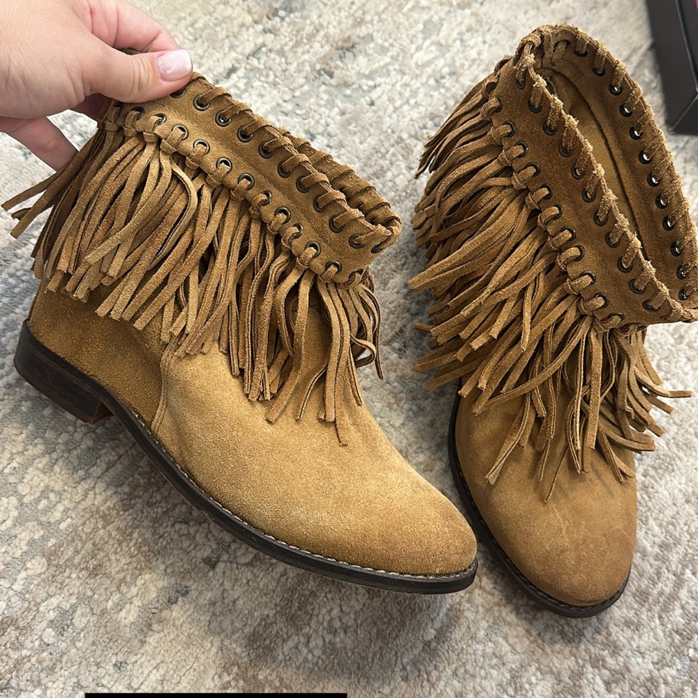 Fringe Suede Ankle Boots - Tan